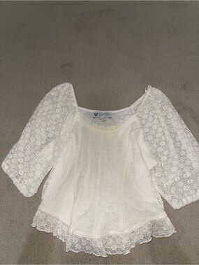 White Lace Puff-Sleeve Women’s Top